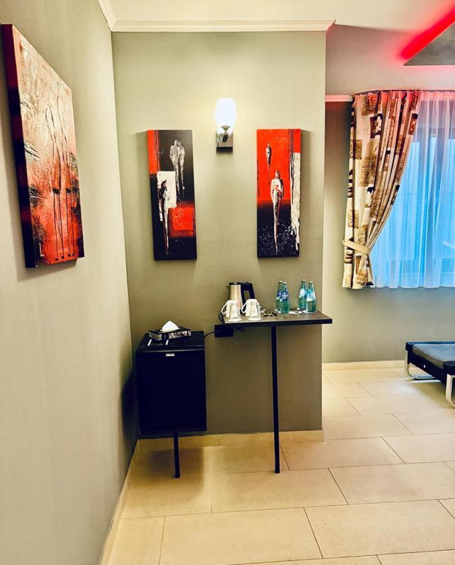 Naam Hotel & Apartments Frankfurt City-Messe Airport Frankfurt nad Menem Zewnętrze zdjęcie